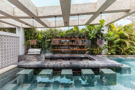 In Home Pool, Sunken Outdoor Kitchen Swim Up Bar, Sunken Pool Bar, Pool With Sunken Bar, Sunken Bar Pool, Bali Pool Ideas, Swim Up Pool Bar Ideas, Bar In Pool, Bali Decor Interior Design