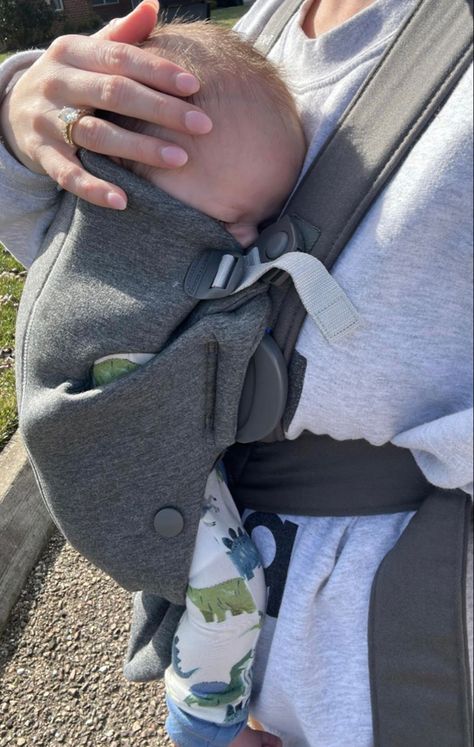 Baby carrier | baby wearing | newborn | baby | baby boy | walking | mama Man With Baby Aesthetic, Newborn With Dad, Newborn Carrier, Baby Carrier Newborn, Baby Walking, Baby Carrying, Baby Boy Accessories, Holding Baby, Baby Prep