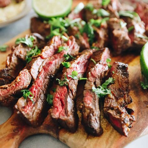 Evoke the flavors of Mexico in this delicious Arrachera Steak Recipe. Dry rubbed skirt steak is seared to perfection and enjoyed in tacos! Ginger Carrot Salad, Skirt Steak Recipe, Mexican Skirt, Skirt Steak Tacos, Fall Recipes Breakfast, Skirt Steak Recipes, Cinnamon Granola, Carrot Salad, Cooking Supplies