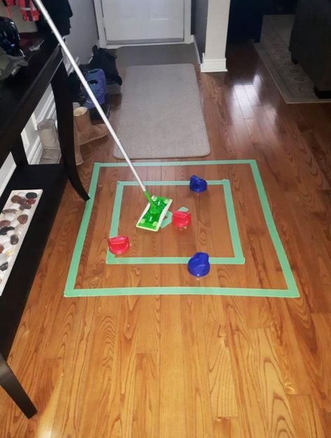 Winter Olympics 2018: Curling craze is sweeping the nation... check out these hilarious homemade attempts Diy Curling Game, Winter Olympics Activities For Kids, Winter Olympics Party, Christmas Olympics, Olympic Party Games, Olympic Party Decorations, Olympics Decorations, Curling Game, Olympic Idea