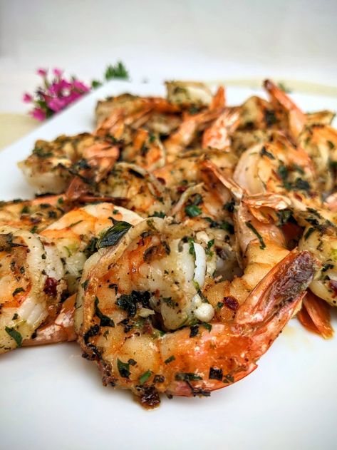 Italian Style Grilled Shrimp – Global Dine In Strawberry Banana Pudding, Italian Shrimp Recipes, Shrimp And Pasta, Fish Bar, Cook Shrimp, Recipes Sides, Tiger Shrimp, Italian Seafood Recipes, Banana Pudding Recipe