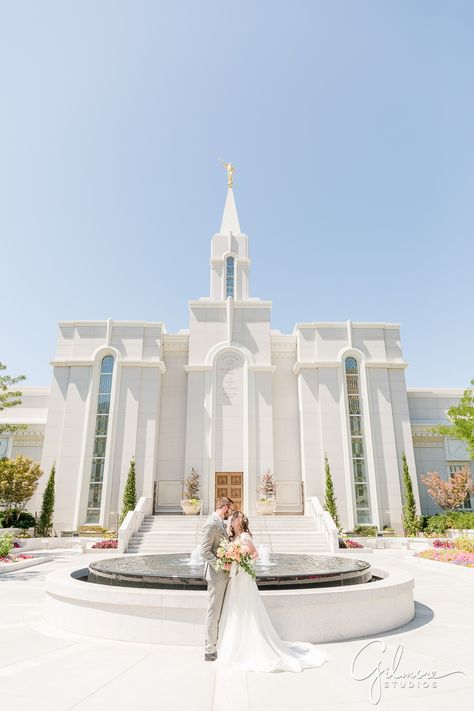 Bountiful Temple Wedding Bountiful Utah Temple, Mormon Temple Wedding, Bountiful Temple Wedding Pictures, Bountiful Temple Wedding, Temple Wedding Pictures, Temple Sealing, Bountiful Temple, Mormon Wedding, Beach Engagement Photography