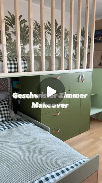 Ikea Smastad Hack Kids Room, Ikea Hack Smastad, Tolkning Ikea Hack, Ikea Room Kids, Kidsroom Ikea Room Ideas, Smastad Ikea Hack Bed, Ikea Smastad Kids Room, Tolkning Ikea, Småstad Ikea Hack