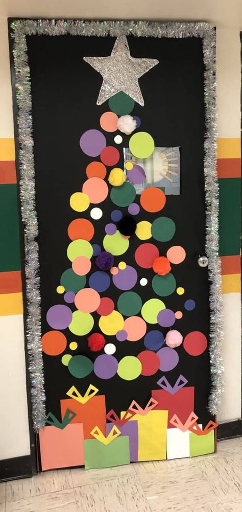 Fun + Easy Christmas Crafts for Kids | WeHaveKids Tree Door Decoration, Christmas Tree Door, Door Decorations Classroom Christmas, Christmas Door Decorating Contest, Christmas Classroom Door, Tree Door, School Door Decorations, Door Decorating Contest, Christmas Bulletin