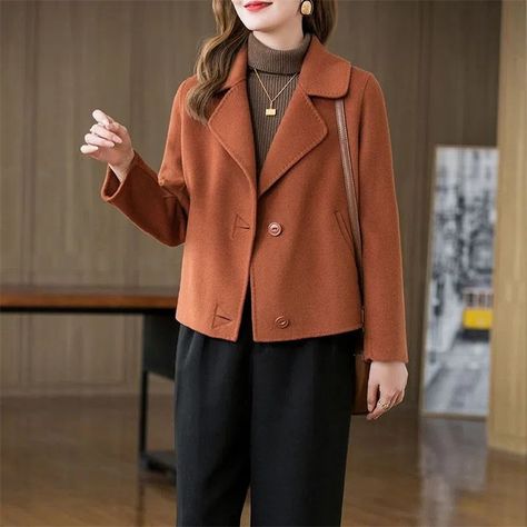 Fashion Design Short Women's Woolen Coat 2022 Spring Autumn New Korean Double Sided Woolen Jacket Giacca In Tweed, Woolen Coat Woman, Autumn Outwear, Women Outerwear, Middle Age Fashion, Coat Style, Casual Outerwear, Slim Shorts, Woolen Coat