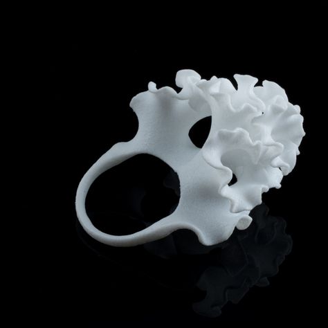 3d Print Jewelry, Chunky Jewellery, Drukarka 3d, White Inspiration, 3d Printing Business, Abstract Jewelry, 3d Jewelry, 3d Printed Jewelry, Printed Jewelry