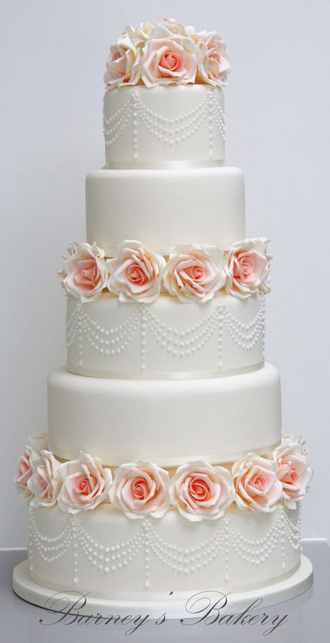 5 Tier Wedding Cake, 5 Tier Wedding Cakes, Ivory Wedding Cake, Big Cake, Round Wedding Cakes, Cake Simple, Dream Wedding Cake, Floral Wedding Cakes, Chocolate Wedding Cake