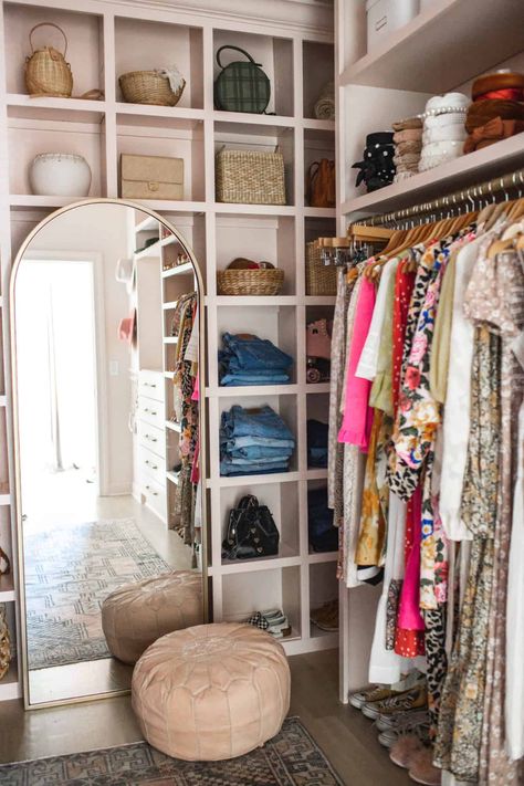 Spare Room Storage Ideas, Spare Room Dressing Room Ideas, Spare Bedroom Into Walk In Closet, Small Walk In Closet Design, Spare Bedroom Closets, Small Walk In Closet Organization, Small Closet Organization Bedroom, Small Walk In Closet, Smart Closet