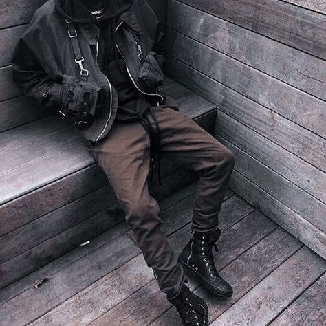 Grunge Outfits Men, Biker Aesthetic, Aesthetic Outfits Men, Estilo Punk, Mein Style, Grunge Aesthetic, Character Outfits, Grunge Outfits, Aesthetic Outfits