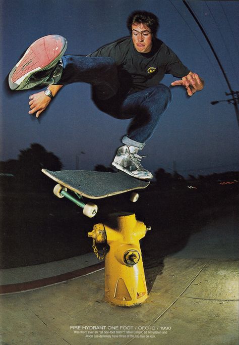 Jason Lee was a pro skater 1st! Skate Photography, Skate Vibes, Skateboard Photos, Skateboard Pictures, Old School Skateboards, Skateboard Aesthetic, Vintage Skate, Skate Photos, Jason Lee