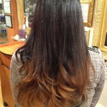 Brown Hair Tips, Black Hair With Brown Highlights, Brown Layered Hair, Under Hair Dye, Dyed Ends Of Hair, Hair Light Brown, Hair Foils, Dyed Tips, Blonde Tips