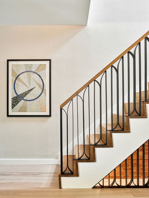 Wanda Ely Designs an Art Deco Modern House in Toronto Art Deco Staircase, Art Deco Stairs, Metal Handrails, Staircase Railing Design, Handrail Design, Contemporary Staircase, Stair Railing Design, Stair Case, Lan Can