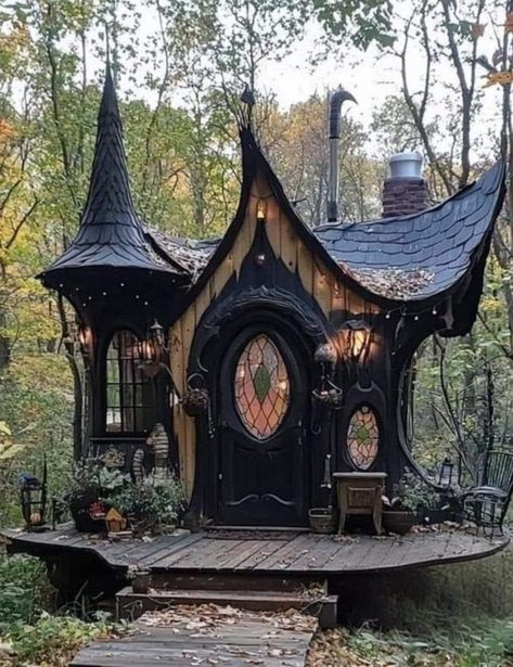 Halloween Rituals, Witchy Inspiration, Tv Aesthetic, Fairytale Houses, Witchy House, Fairytale House, Storybook Homes, Witch Cottage, Hobbit House