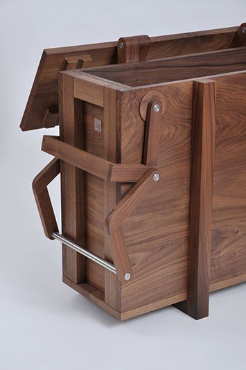 Chest Different Types Of Cabinets, Wooden Hinges, Rustic Woodworking, Small Woodworking Projects, Types Of Cabinets, Woodworking Furniture, Functional Furniture, Wooden Storage, Wood Boxes