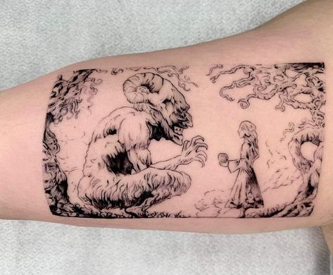 Titan Tattoo, Attack On Titan Tattoo, Doodle Tattoo, Spooky Tattoos, Tattoo Style Drawings, Black Ink Tattoos, Dope Tattoos, Simplistic Tattoos, Anime Tattoos