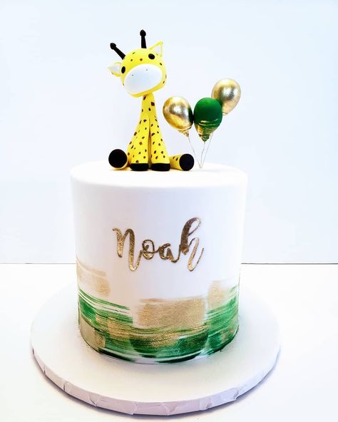 Absolutely loved making this Wild One themed cake and cupcakes for darling little Noah and his amazing mom. #sweetbeginningsbakeshop… Children Cake, Boys First Birthday Cake, Boys 1st Birthday Cake, Baby Boy Birthday Cake, Jungle Thema, Baby First Birthday Cake, Boys First Birthday Party Ideas, Boys 1st Birthday Party Ideas, Jungle Theme Birthday