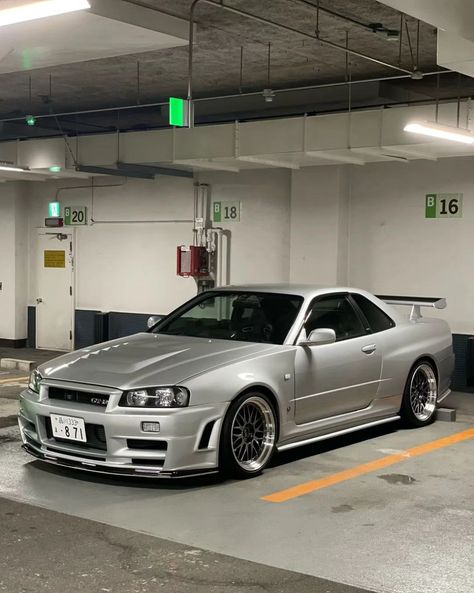 Nissan R34 ❤️‍🔥 credit @mcr_r34_gtr 1999 Nissan Skyline Gtr R34, Nissan Gtr 34, Gtr R34 Skyline, R34 Skyline Gtr, Nissan Skyline R34 Gtr, Nissan Skyline R34, Nissan R34, Nissan Gtr R34, R34 Skyline