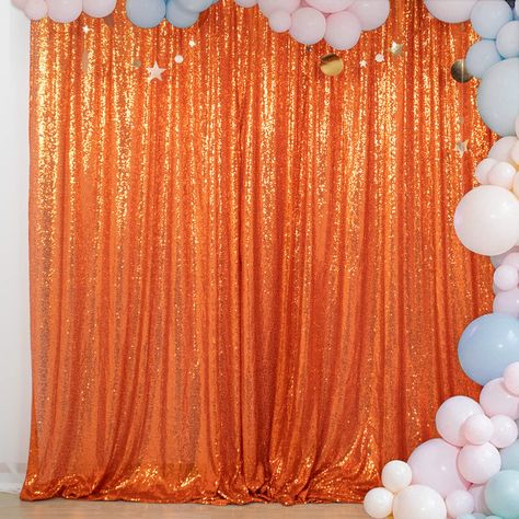 Fall Fest Backdrop, Tailgate Photo Backdrop, Cute Photo Backdrops, Black And Green Decorations Party, Fall Party Decorations Indoor, Fall Photo Backdrop Ideas, Halloween Backdrop Photobooth, Fall Backdrops For Pictures, Halloween Backdrop Ideas