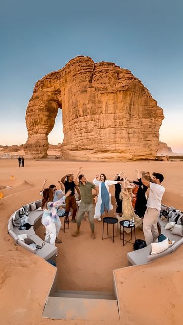 Adventure Traveler & Blogger on Instagram: "🇸🇦 Back in Saudi and this time exploring the incredible sites of AlUla! My desert adventures continued meeting this amazing group of creators and changing perceptions of what traveling in Saudi is like. We took the Azimuth festival mode to Elephant Rock, one of the most spectacular places to visit in AlUla! I am in love with how Saudi has turned some of the tourist spots into experiences. The 50 meter high Elephant Rock is not only a place to come t Alula Saudi, Saudi Arabia Travel, Travel To Saudi Arabia, Travel Egypt, Elephant Rock, Festival Mode, Wadi Rum, Beach Bar, The Tourist