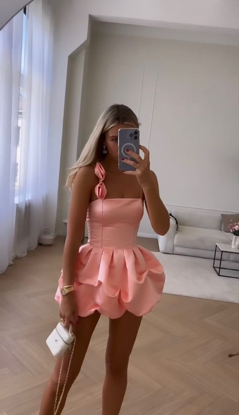 Short Puffy Dresses, Spring Mini Dress, Outfit Inspo 2023, Short Wedding Guest Dresses, Short Princess Dress, Spring Mini Dresses, Wedding Guest Outfit Spring, Mini Dress Cute, Coral Mini Dress