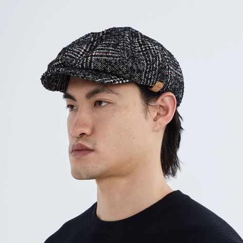 Bondez cap is a sophisticated hat with a classic and timeless design. With its traditional patterns and high-quality craftsmanship, it offers both style and comfort. This versatile piece complements your daily elegance and can be worn in any season. Polyester70%  Wool 30%  Lining 100% Polyester Hand-washed with cold water Air-dried Scally Cap, Maternity Nightwear, Corporate Chic, Brand Magazine, Black Cap, Mens Jewelry Bracelet, Cuff Earrings, Jewelry Rings Engagement, Square Scarf