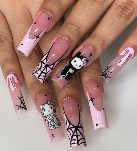 Cute Nail Designs Hello Kitty, Pink Hello Kitty Halloween Nails, Gothic Hello Kitty Nails, Halloween Grunge Nails, Halloween Nail Designs Pink And Black, Hello Kitty Scream Nails, Nails Hello Kitty Halloween, Halloween Hello Kitty Nails Short, Halloween Hello Kitty Nails Acrylic