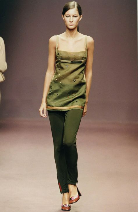 90s Prada, 1999 Fashion, 90s Runway, Archive Fashion, Womenswear Fashion, 2023 Fashion, Sewing Project, Mode Inspiration, Project Ideas