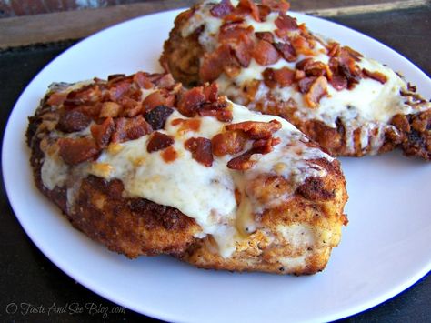 Chicken With Bacon, Asiago Cheese, Parmesan Crusted Chicken, Parmesan Crusted, Crusted Chicken, Ayam Goreng, Asiago, Bacon Recipes, Ketogenic Recipes