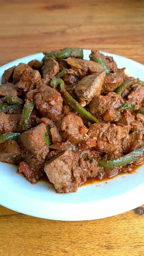 African Meals, Fried Liver, Kenyan Food, African Recipes Nigerian Food, Sandwhich Recipes, How To Cook Liver, Kidney Detox, Liver Recipes, Africa Food