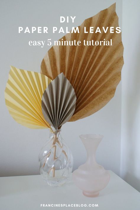 Paper Bag Palm Leaves Diy, How To Fold Palm Leaves, Making Palm Leaves From Paper, Diy Palm Fan Leaves, Diy Dried Palm Leaves Paper, Paper Palm Leaves Diy Easy, Paper Palm Leaf Diy, Diy Tropical Leaves Paper, Diy Paper Pampas