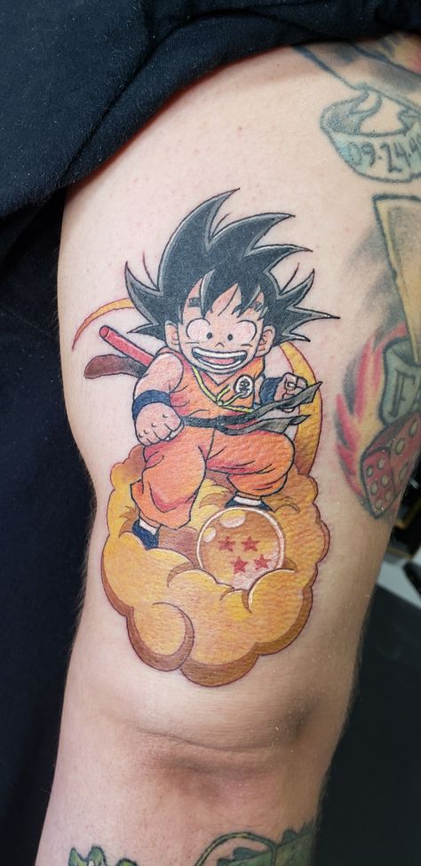 Goku on a nimbus #goku #gokuonanimbus #dragonballtattoo I did @truevisionstattoo in Sylmar California Goku Cloud Tattoo, Goku On Nimbus Tattoo, Kid Goku Tattoo, Tatoos Dragon, Sleeve Tattoos Dragon, Nimbus Tattoo, Sylmar California, Dragon Ball Z Tattoo, Grey Ink Tattoos