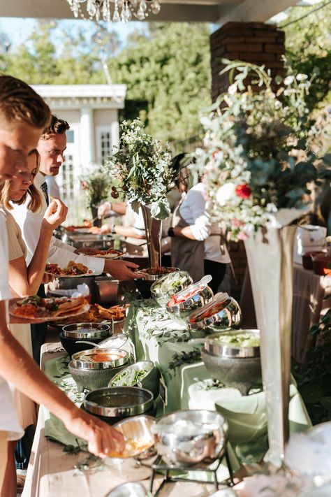 Build Your Own Taco Bar Wedding, Wedding Catering Ideas Food Stations, Wedding Elote Bar, Empanada Bar Wedding, Elegant Taco Bar Wedding Reception, Elevated Taco Bar, Elegant Taco Bar Setup Ideas, Walking Taco Bar Wedding, Tacos Wedding Reception