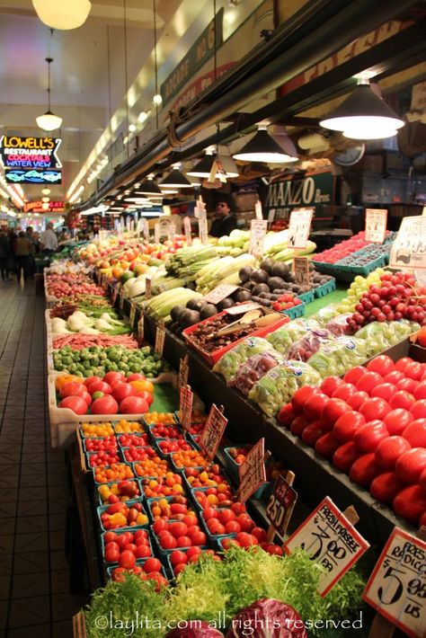 Vegetables Market, Vegetable Market, Pike Place Market Seattle, Produce Market, Food Grocery, Vegetable Shop, Moving To Seattle, Fruit Shop, Public Market