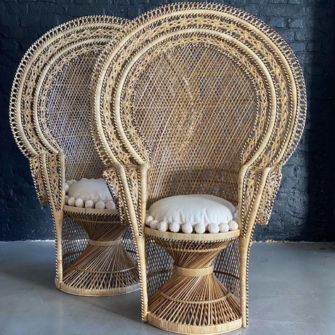 Peacock Chair Decor, Marrakech House, Fun Chairs, Boho Photos, Kitchen Wall Tiles Design, Rattan Peacock Chair, Architect Studio, Wicker Peacock Chair, Peacock Chairs