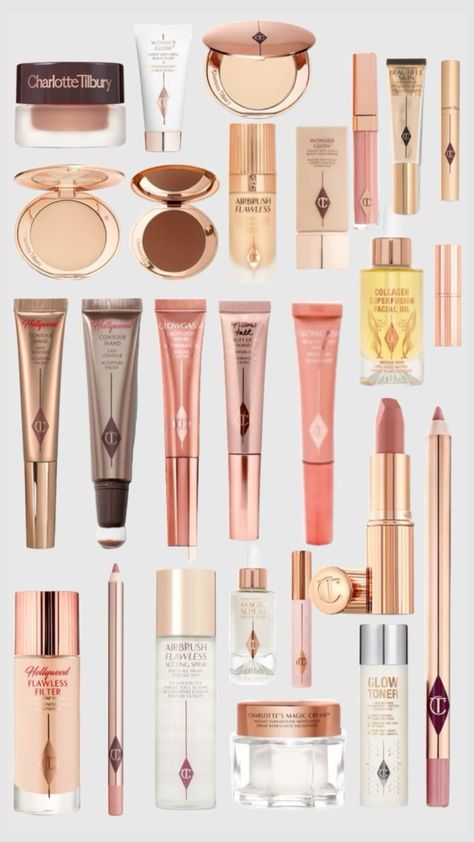 #charlottetilbury Charlotte Tilbury Beauty Light Wand, Charlotte Tillbury, Evening Eye Makeup, Estilo Ivy, Flot Makeup, Makeup Bag Essentials, Sephora Skin Care, Makeup Accesories, Eye Makeup Pictures