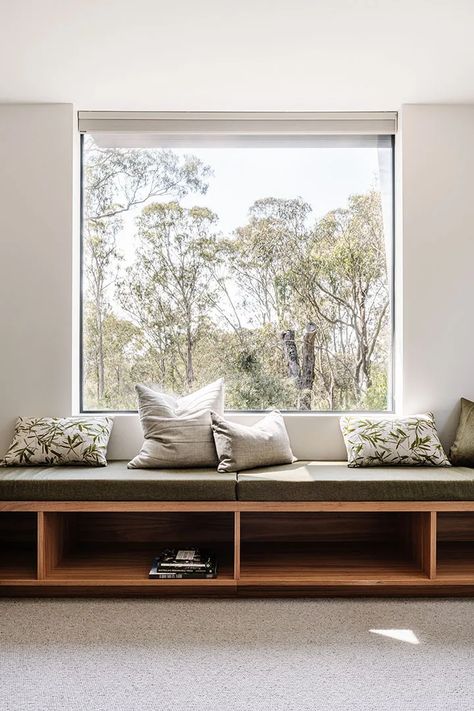 Ben Callery Architects | Silvertop House Bay Window Seats Ideas, Narrow Window Seat, Long Bench Under Window, Window Bench Living Room, Modern Window Seat, Window Seat Ideas, Bench Window, Green Mosaic Tiles, Window Bench Seat