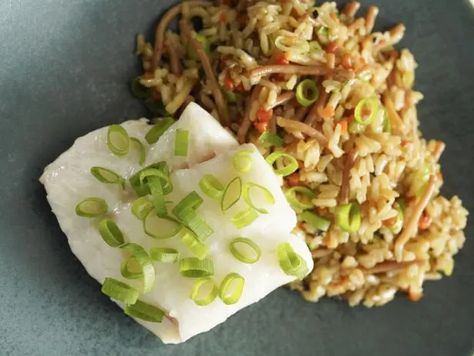 Geoffrey Zakarian Rice Pilaf, Brown Rice Pilaf Recipe, Poached Cod Recipes, Meatballs With Veggies, Rice Recipes Side, Rice Ideas, Poached Cod, Brown Rice Pilaf, Cod Cakes