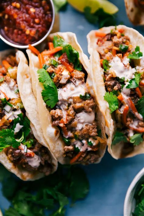 Creamy Sauce (Optional) Asian Pork Tacos, Recipes With Hoisin Sauce, Pork Tenderloin Tacos, Ground Pork Tacos, Asian Tacos, Wonton Tacos, Dinner Pork, Pork Wraps, Teriyaki Pork