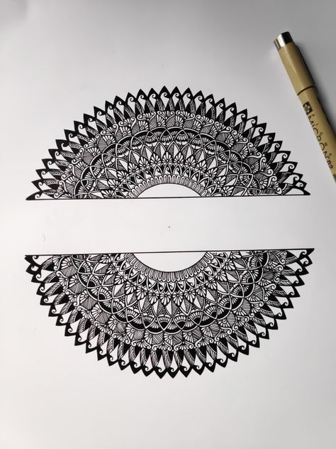 Mandala With Names Design, Happy Birthday Mandala Art, Mandala With Name, Name Mandala Art, Name Mandala, Doodle Art Name, Mandala Drawings, Easy Rangoli Designs Videos, Quotes Background