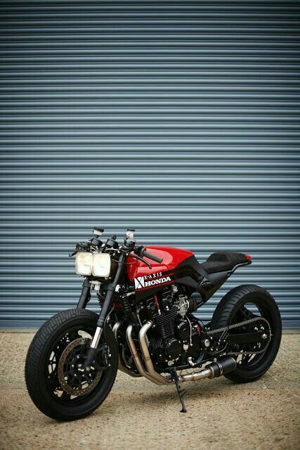 Moto Bobber, Cb 750 Cafe Racer, Cb750 Cafe, Sepeda Retro, Triumph Chopper, Cb750 Cafe Racer, Xe Ducati, Cafe Racer Moto, Ducati Cafe Racer