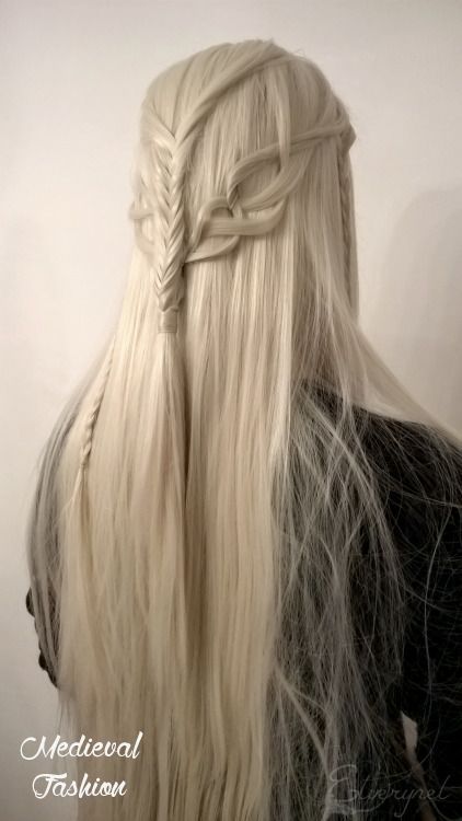 Amazing elven hairstyle Elven Hair, Elven Hairstyles, Elven Costume, Elf Hair, Evil Wizard, Elf Makeup, Hair 2018, Fantasy Hair, Character References