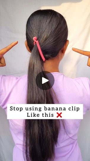 How To Style Banana Clips, Banana Hair Clips Hairstyles, Saree Ke Dress Design, Banana Clutcher Hairstyles, Hairstyles With Banana Clips, Banana Clip Short Hair, How To Use A Banana Clip, Banana Clip Curly Hair, Banana Hair Clip Hairstyles