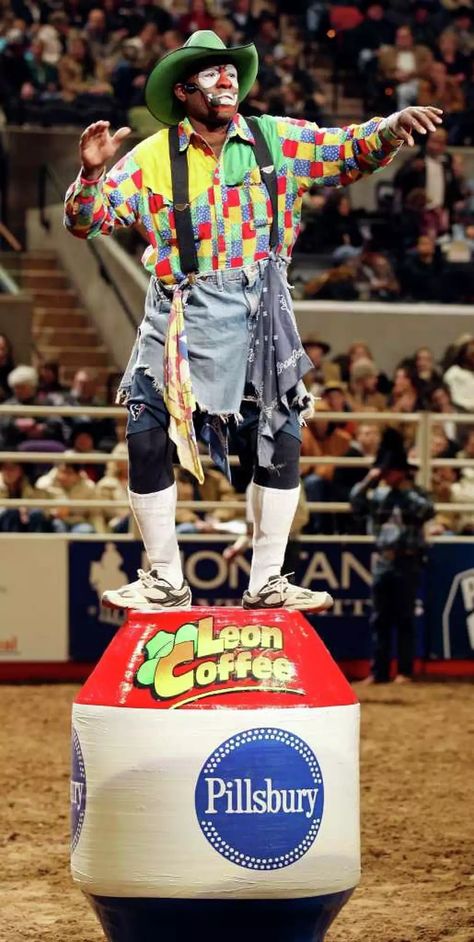 Diy Rodeo Clown Costume, Rodeo Clown Costume Womens, Rodeo Clown Makeup, Rodeo Clown Costume, Clown Cowboy, Cowboy Clown, Types Of Clowns, Mime Costume, Rodeo Clown