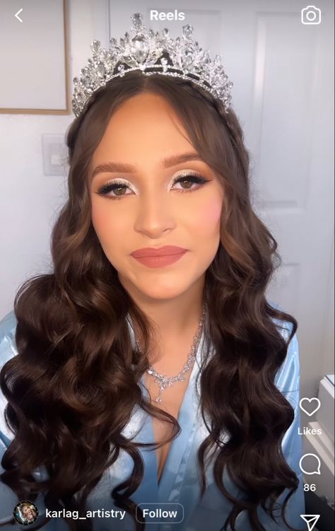 Make Up For Quinceanera Blue, Natural Quince Makeup Looks Silver, Quince Makeup Blue Silver, Royal Blue Quinceanera Makeup Looks, Makeup For Quinceanera Blue, Blue Quinceanera Makeup Looks, Cinderella Quince Makeup, Cinderella Theme Quinceanera Makeup, Quinceañera Makeup Ideas Blue