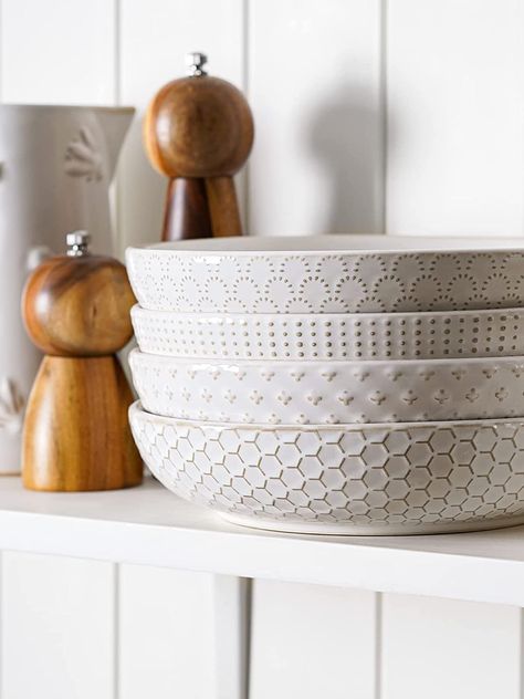 Each pasta bowl has a different pattern embossment. The outside of the bowl is embossment. The inner glaze is a smooth ceramic surface. New homeowners will like the timeless farmhouse look of these pasta bowls. Kitchen Moodboard, Noodle Dinner, Timeless Farmhouse, Staging Ideas, Large Salad, Plates And Bowls Set, Pasta Bowl Set, Home Staging Tips, Ceramic Spoon Rest