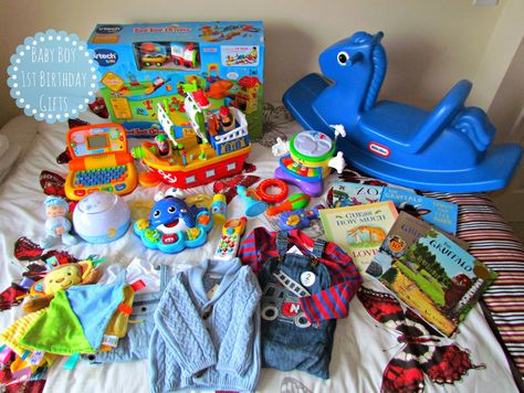 Baby Boy 1st Birthday Gifts ♥ http://www.dollydowsie.com/2014/01/baby-boy-1st-birthday-gifts.html First Birthday Boy Gift Ideas, Birthday Boy Gift Ideas, Gifts For Baby Boy, Boy Gift Ideas, Toddler Boy Gifts, Presents For Boys, Baby Birthday Gifts, Gifts For Baby, Gifts For Teen Boys