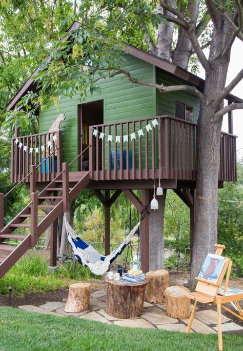 Outdoor Spaces — One Room Challenge® Stump Seating, Leopard Sculpture, Building A Treehouse, Backyard Hammock, Tree House Plans, Tree House Diy, Backyard House, Tree House Kids, Cool Tree Houses