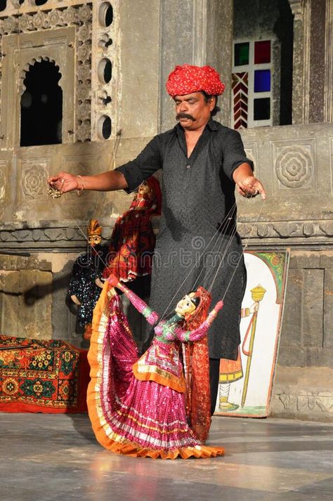 Rajasthani Puppets, Indian Puppets, Sabya Sachi, Rajasthani Decor, Jaipur Fashion, Japanese General Culture, Romantic Views, Nature Village, Types Of Puppets