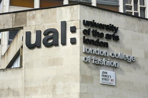 University of the Arts London London Fashion School, Art School Aesthetic, Fashion Journalism, College Vision Board, Life After High School, Aesthetic London, London University, London Dreams, London College