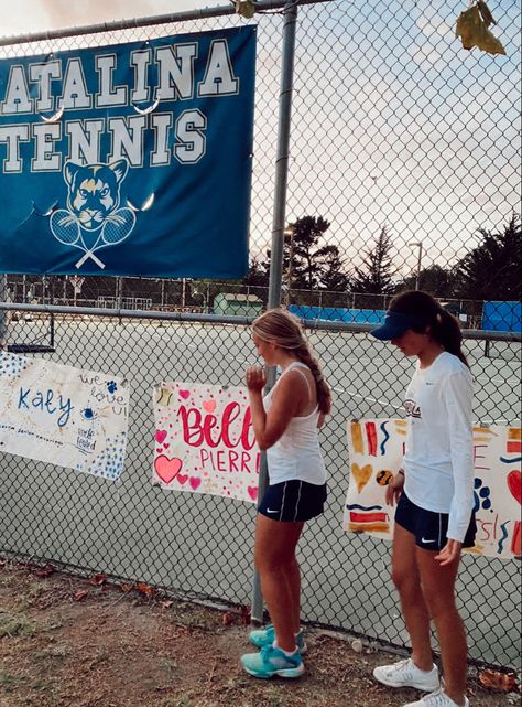 Senior Day Tennis Ideas, Senior Night Posters Aesthetic, Senior Day Posters Tennis, Tennis Posters High School Ideas, Senior Night Poster Ideas Tennis, Senior Poster Board Ideas Tennis, Senior Night Tennis Ideas, Senior Night Gift Ideas Tennis, Senior Night Posters Tennis